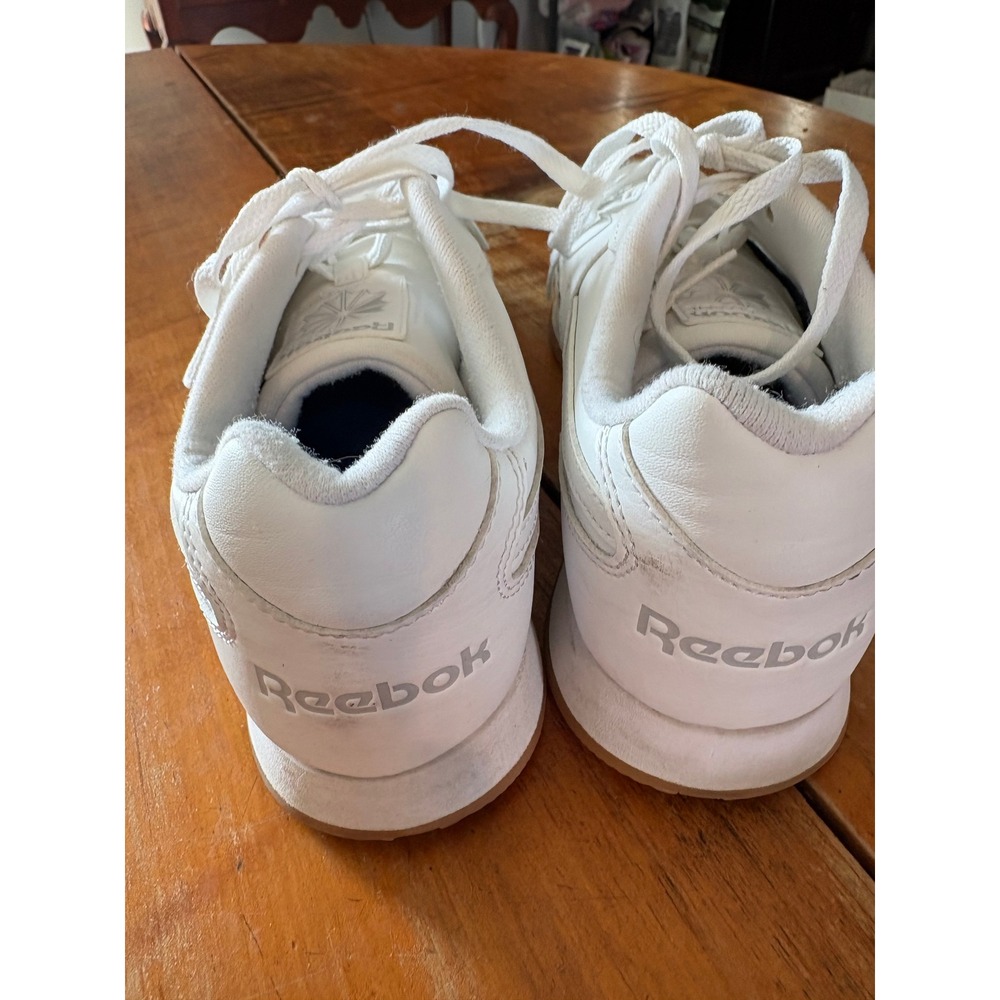 Reebok Classic Leather Mens 8.5 Sneakers White CM9203 Low Top Shoes - Picture 3 of 9